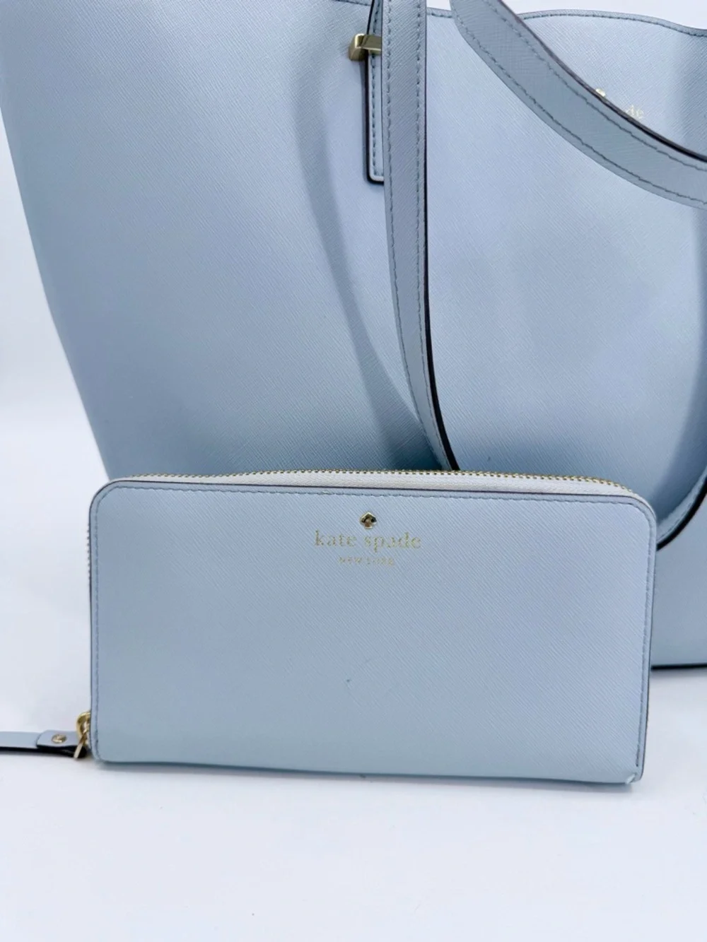 KATE SPADE New York Cedar Street Medium Harmony Tote And Wallet Set Powder Blue